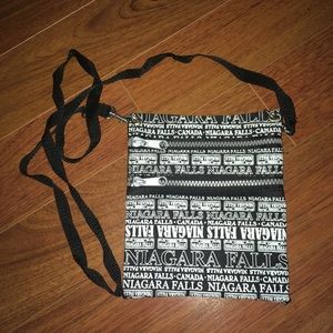 Niagara Falls, Canada Cross Body Bag